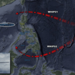 美军B-1B轰炸机兵分两路进入南海 加油机中途补给