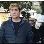 杨兰兰保镖许正阳服役于北京武警特勤支队；老灯爆料杨兰兰是习远平私生子