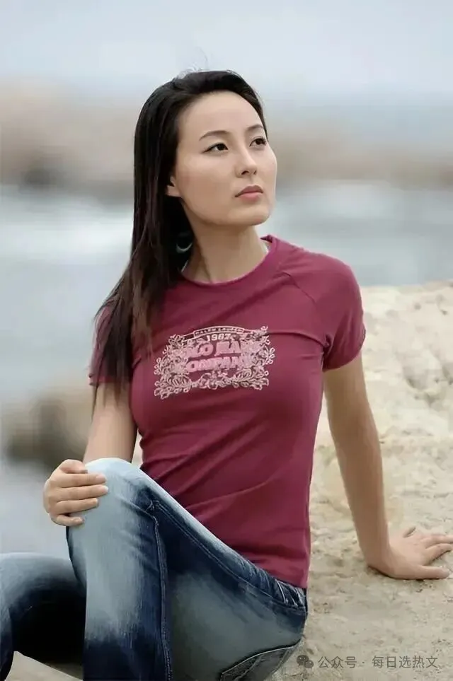 让九高官落马，中国最美情妇卢嘉丽美女人间蒸发多年